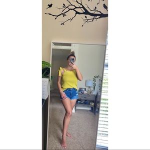 Yellow Lime top